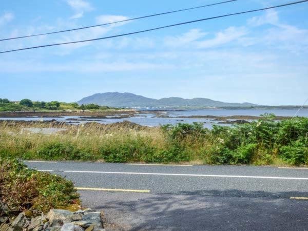 Ti Sheamuis Villa Clifden Exteriör bild